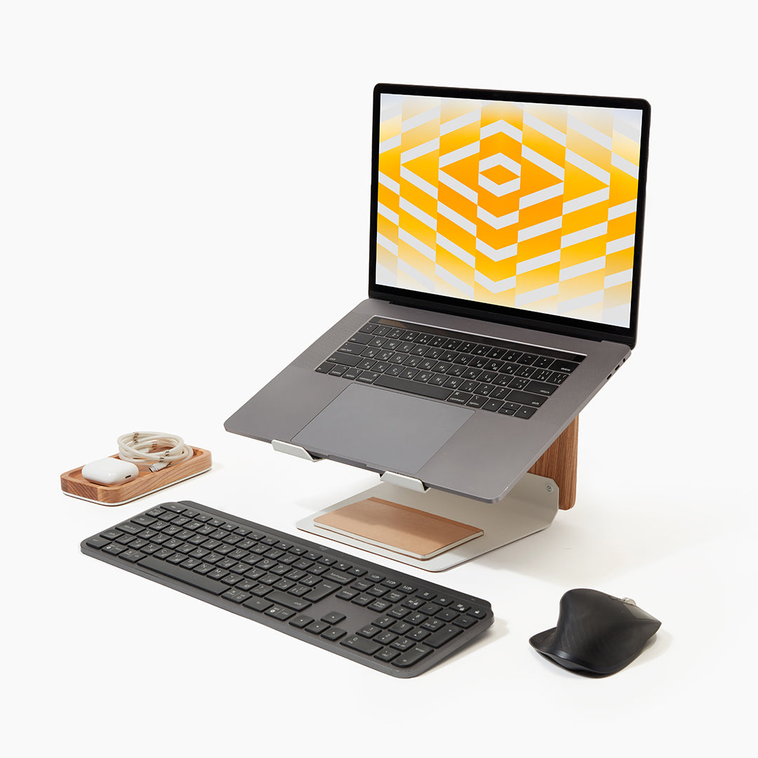 LA:ST™ Laptop Stand