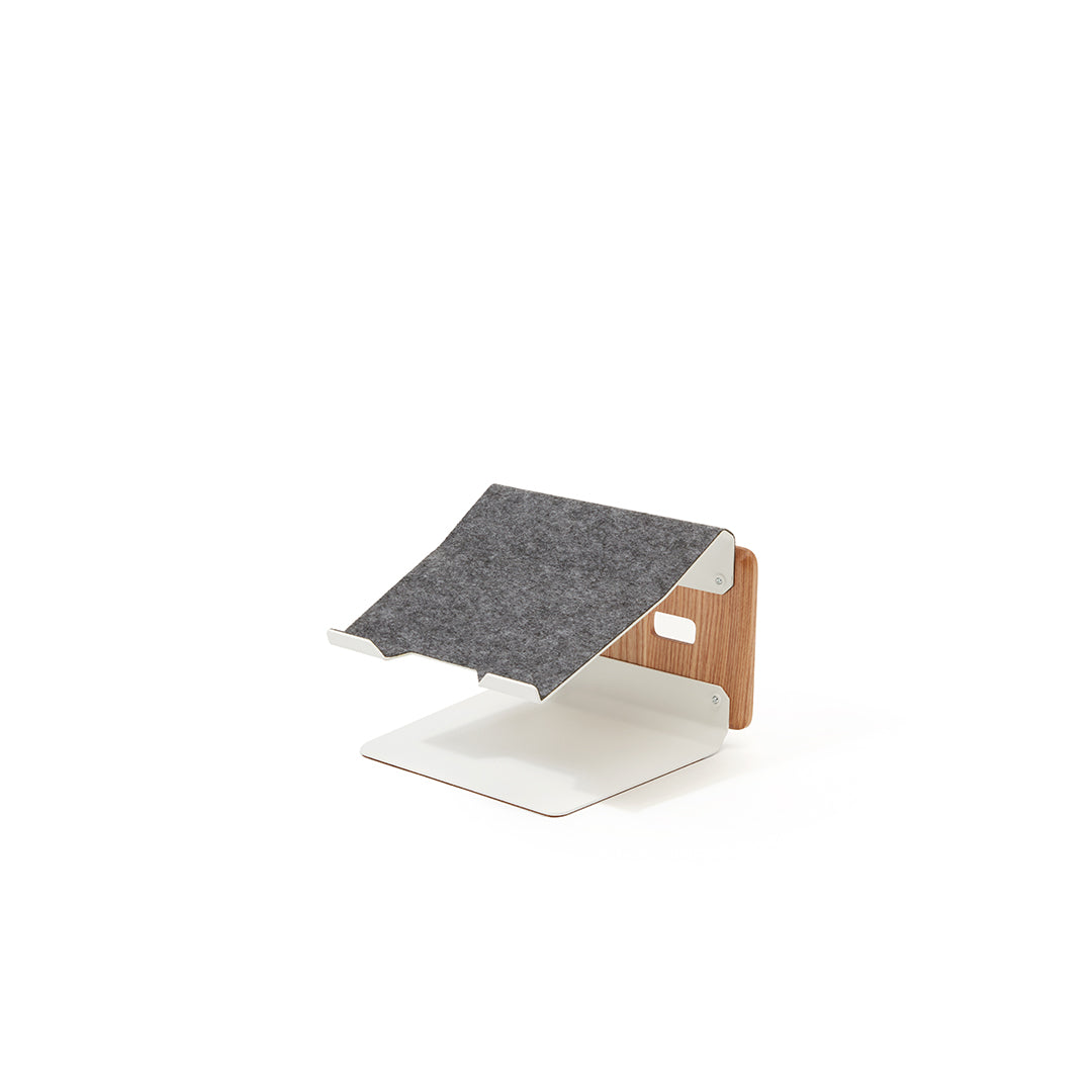 LA:ST™ Laptop Stand