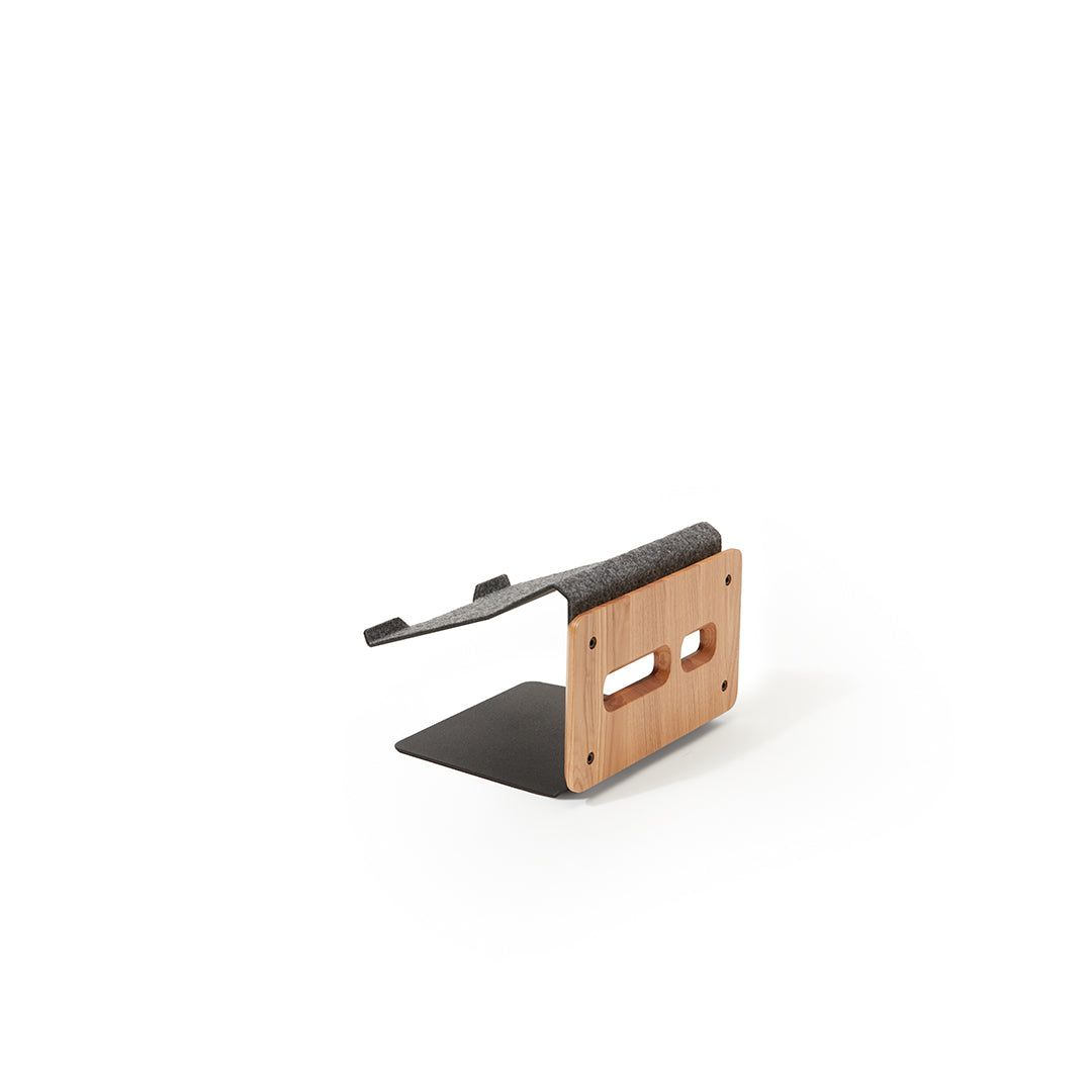 LA:ST™ Laptop Stand